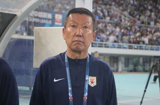操你的逼