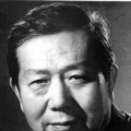 女自卫区
